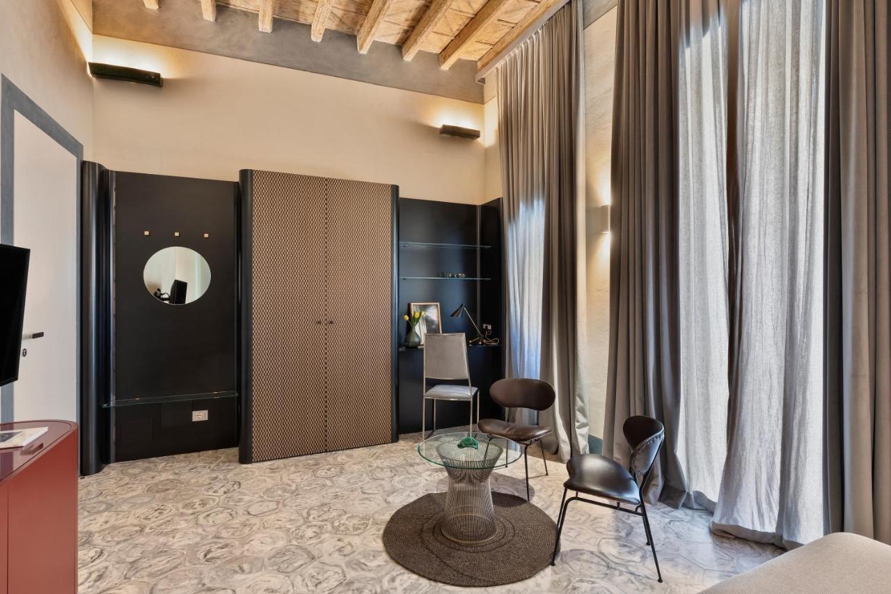 Aparthotel Palazzo Calò Bari Esterno foto