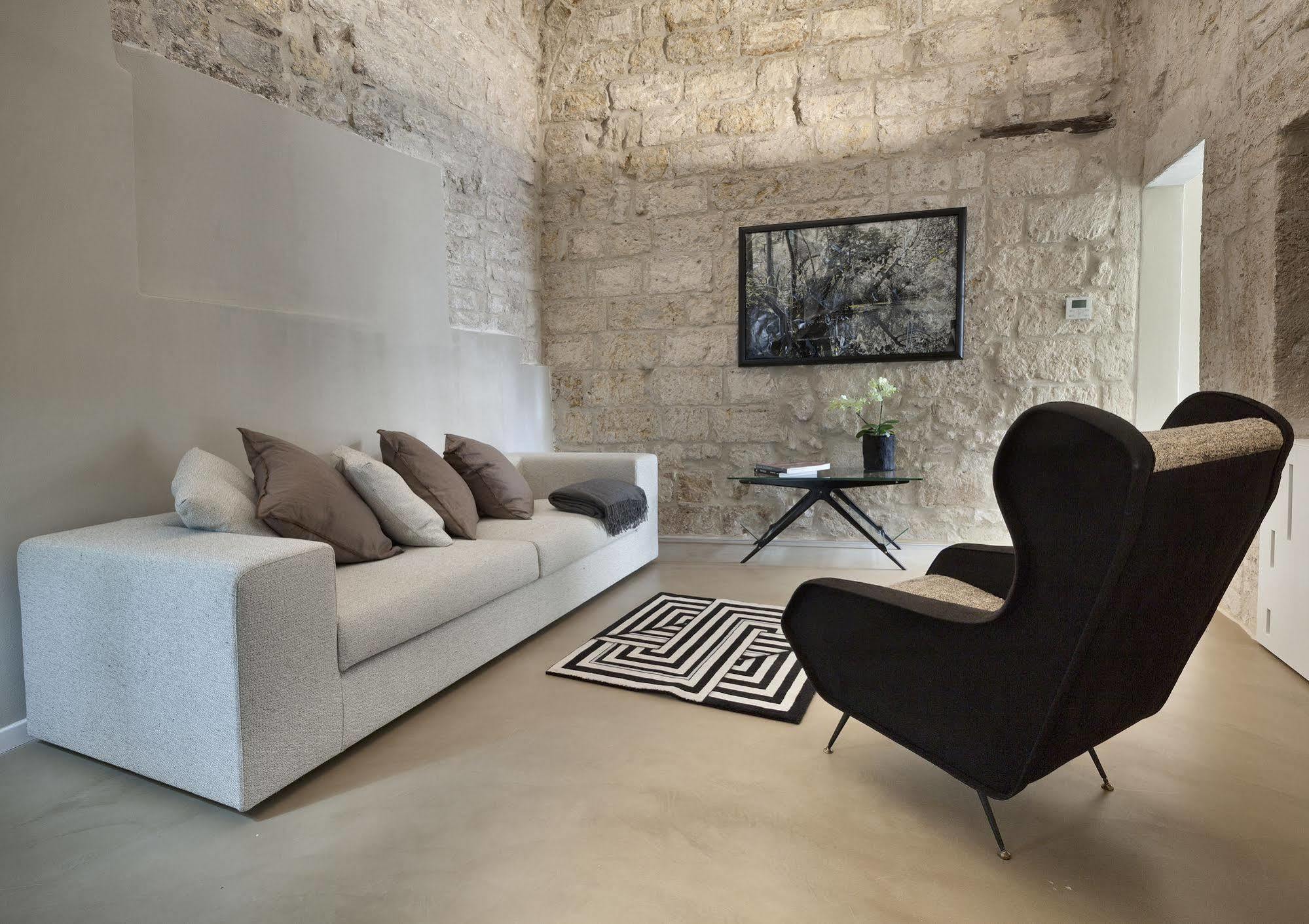 Aparthotel Palazzo Calò Bari Esterno foto