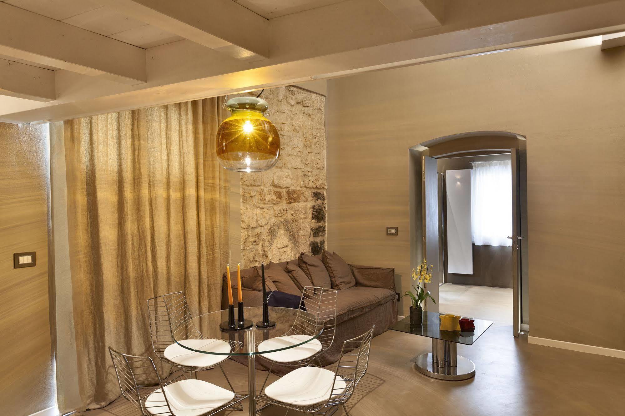 Aparthotel Palazzo Calò Bari Esterno foto