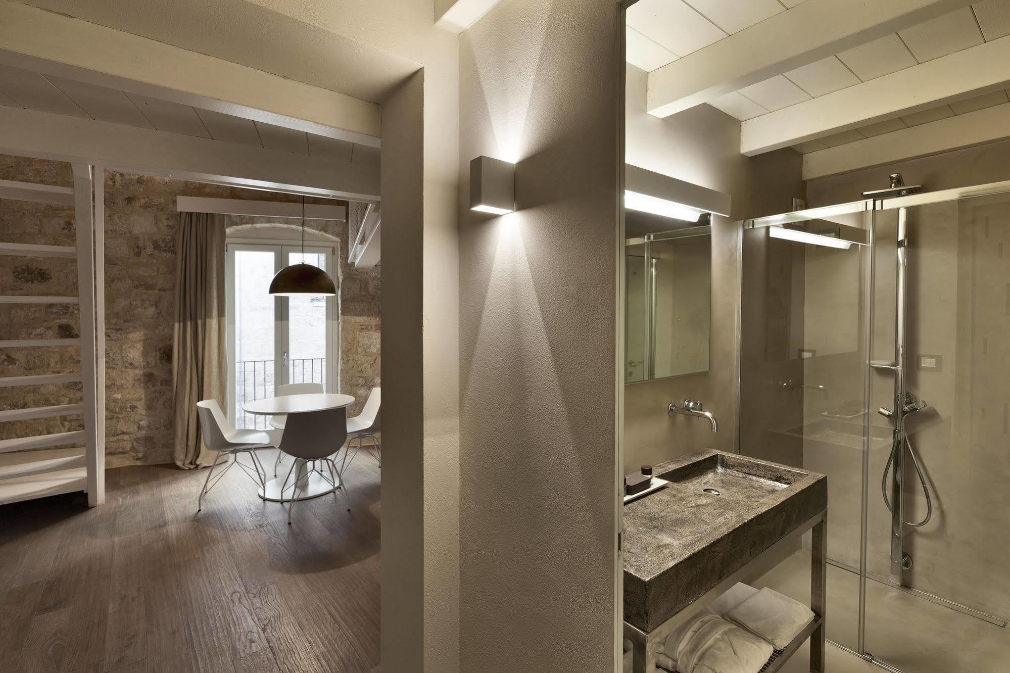 Aparthotel Palazzo Calò Bari Esterno foto